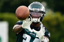 Eagles Waive Three To Cut Roster to 85