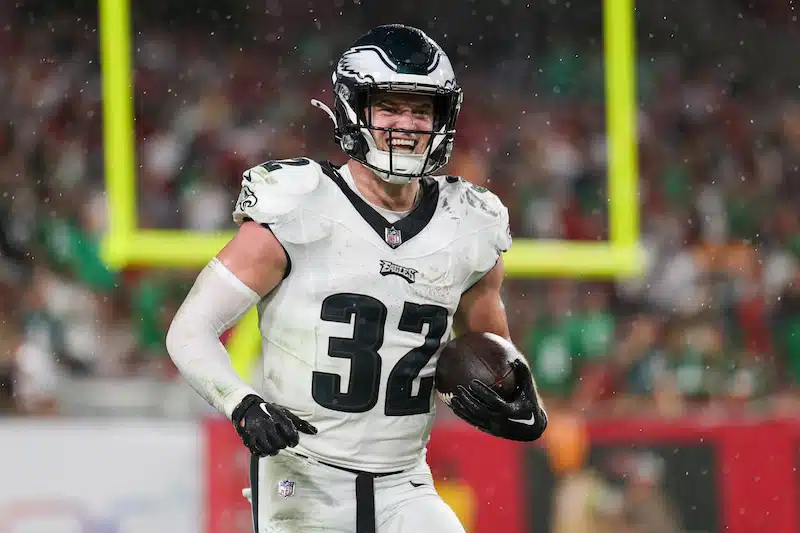 Eagles Postgame Report: Birds Top Buccaneers On Monday Night Football