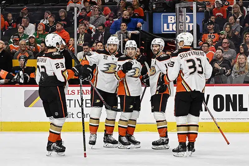 Flyers Postgame Report: Vatrano Scores Hat Trick, Ducks Down Flyers