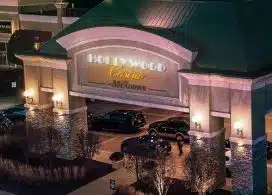 Driver Hospitalized After Horse Racing Accident At Pennsylvania’s Hollywood Casino