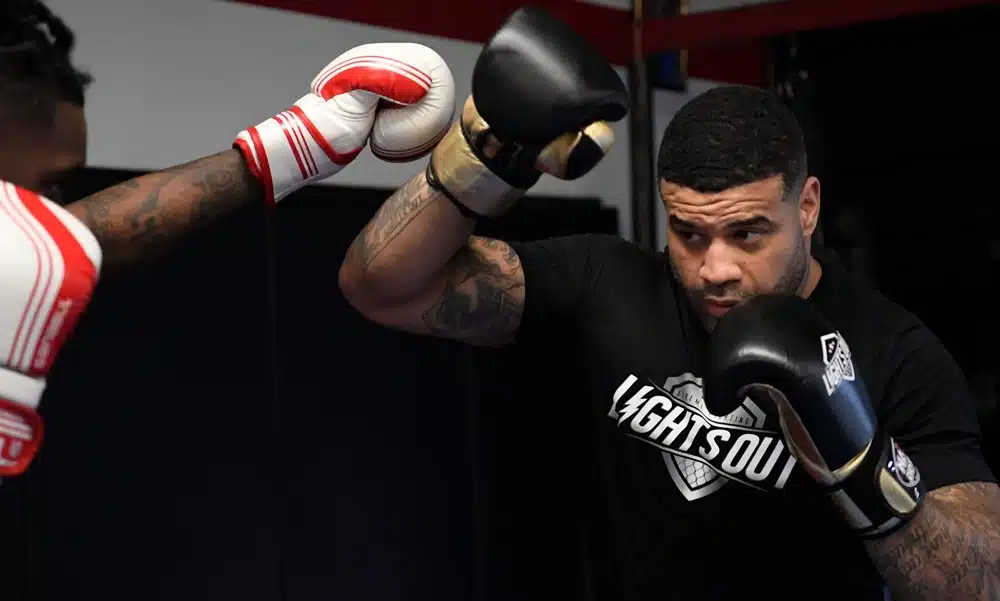 Ex-Pro Bowler Shawne Merriman: ‘Former NFL Player Will Become World Champ’ in UFC