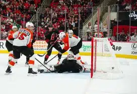 Flyers Postgame Report: Necas’ Late Goal Sinks Flyers in Carolina